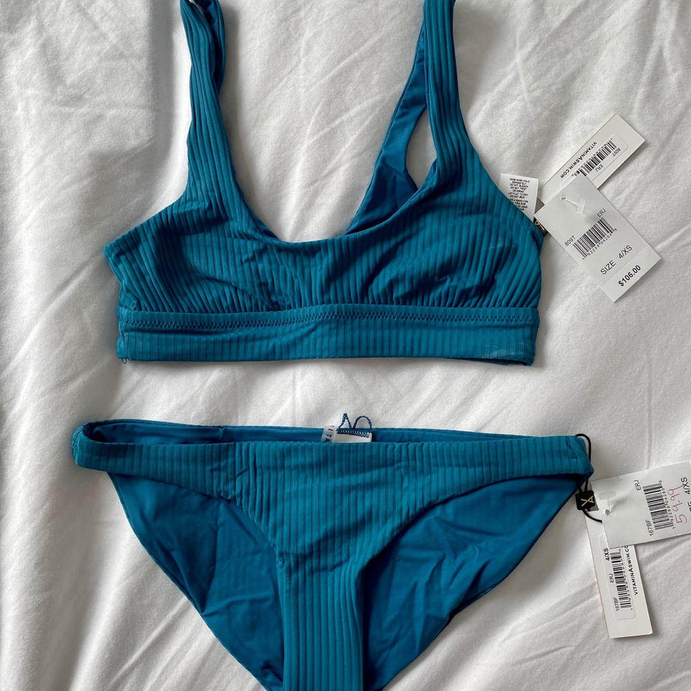 Vitamin A swim suit set - size XS